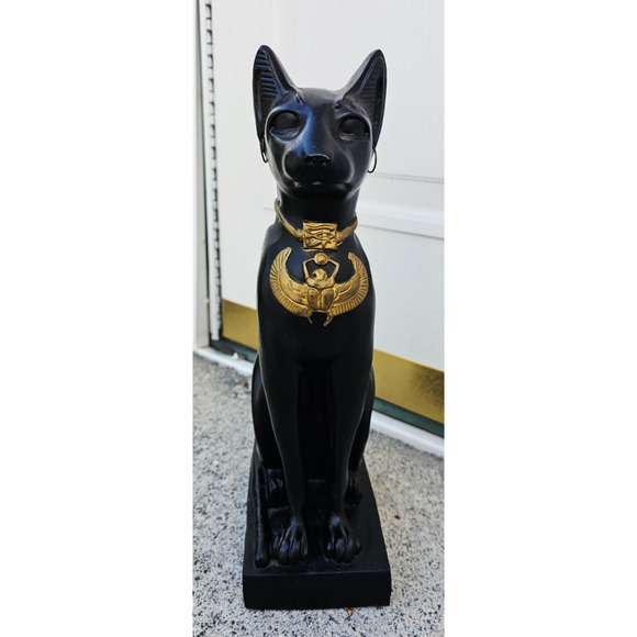 Ancient Egyptian Sitting Black and Gold Bastet Cat Figurine Egypt 13 1/2" - Picture 9 of 12